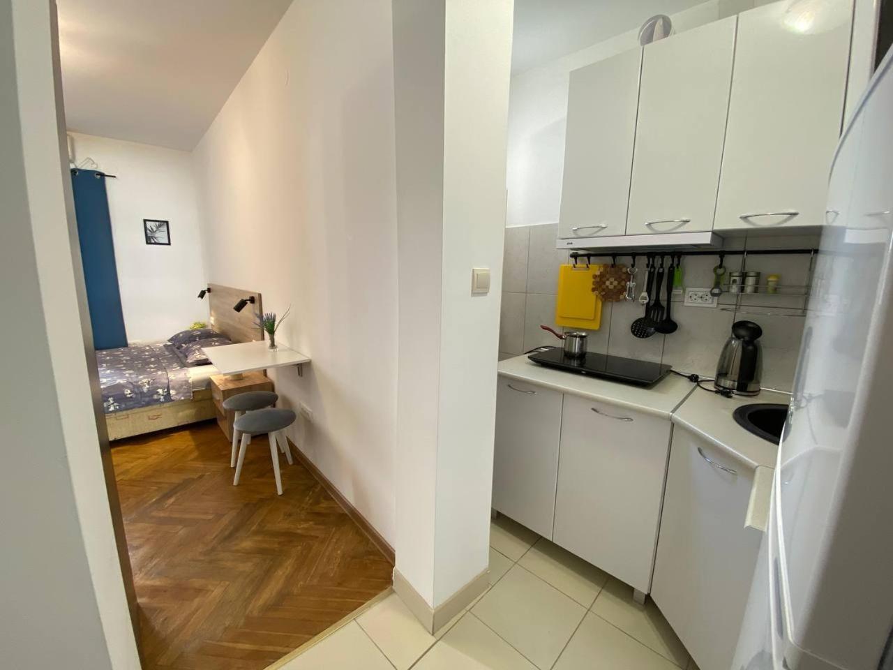 Alina'S Apartment Bečići Esterno foto